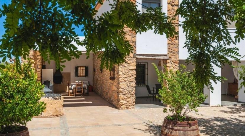 Alojamiento Rural La Granja De Las Monjas Jaen Exterior photo